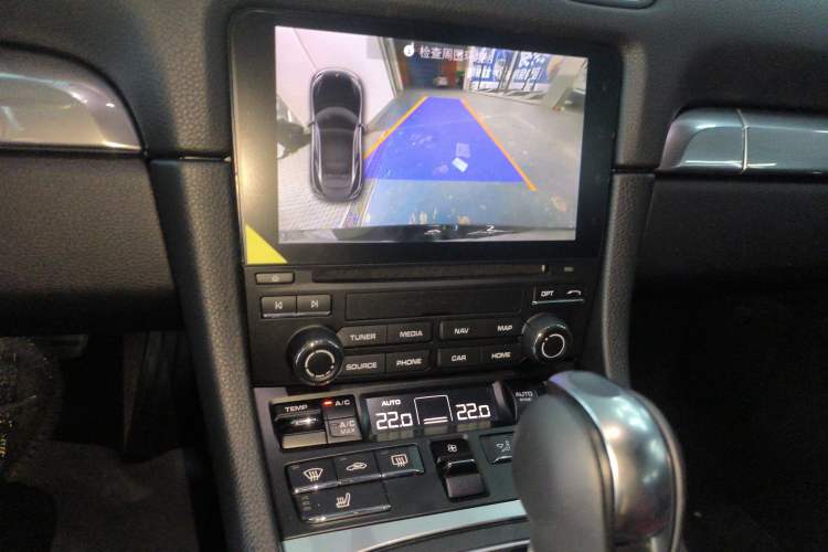 Used Porsche 718 2022 Cayman 2.0T Audio And AC Panel