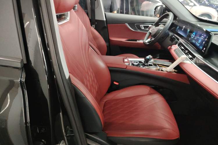 Used Chery Tiggo 7 PLUS 2023 Champion Edition 1.5 TCI CVT Extraordinary Version
