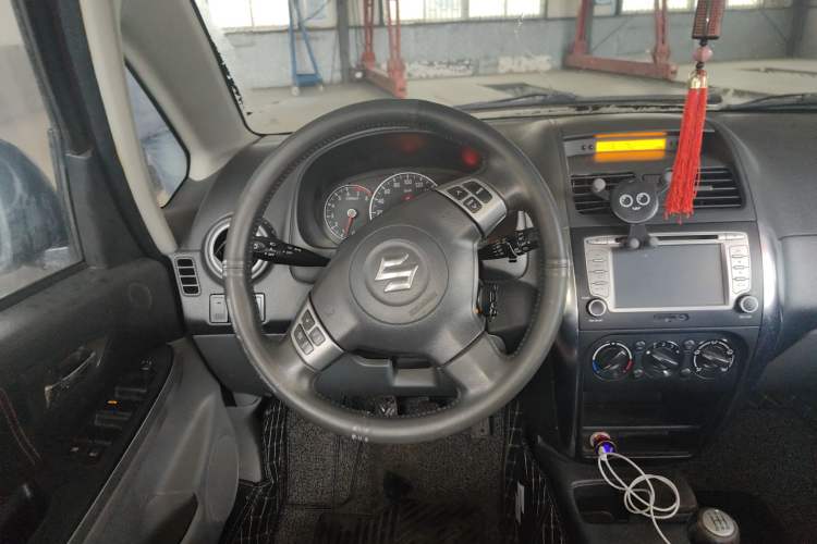 Used Suzuki SX4 2011 Hatchback 1.6L Manual Sport Model Steering Wheel