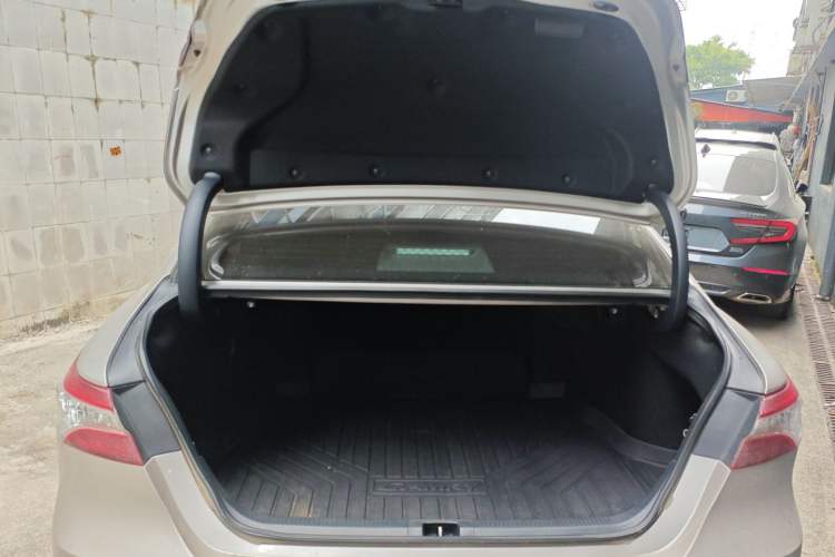 Used Toyota Camry 2021 2.5G Luxury Edition