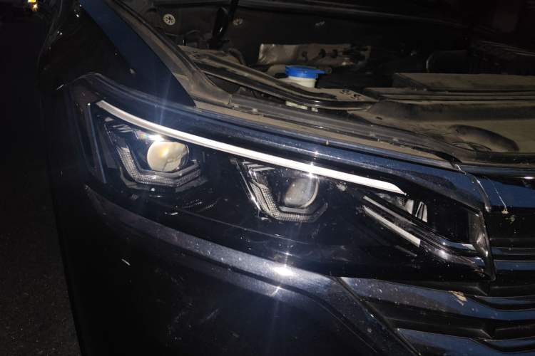 Used Volkswagen Viloran 2020 380TSI Prestige Edition