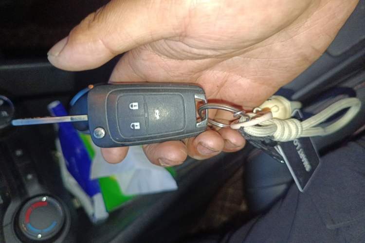 Used Chevrolet Monza 2019 RS 330T Automatic Comfort Edition China VI Standard Vehicle Key