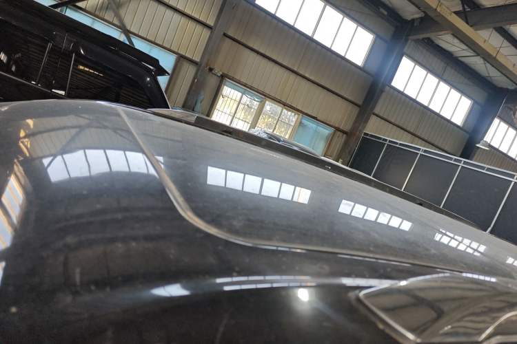 Used Jeep Grand Commander 2018 2.0T Four-Wheel Drive Smart Enjoyment Version China V Emission Standard