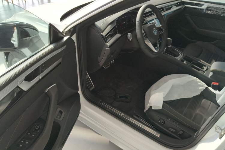 Used Volkswagen FAW-Volkswagen CC 2025 380TSI Striking All-Inclusive Edition Driver Seat