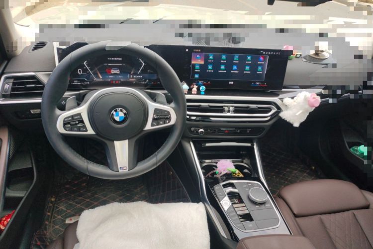 Used BMW 3 Series 2023 320Li M Sport Package Center Console