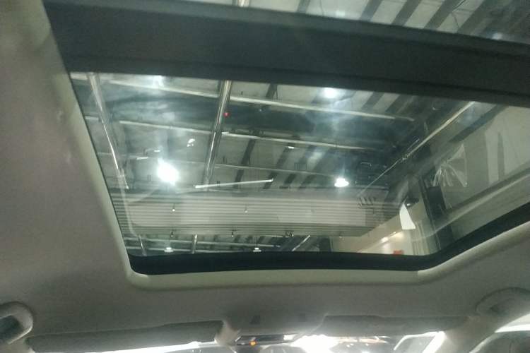 Used Volkswagen Viloran 2024 380TSI Premium Edition Headliner