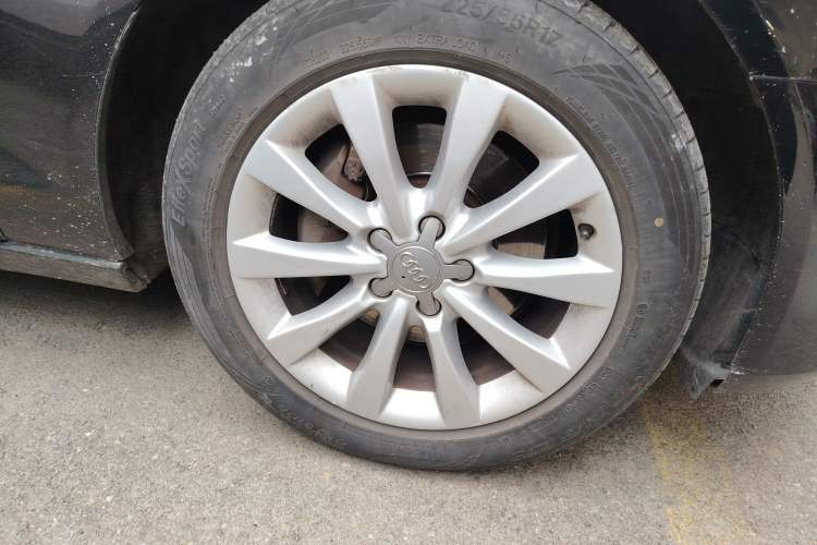 Used Audi A6L 2014 30 FSI Luxury Model
