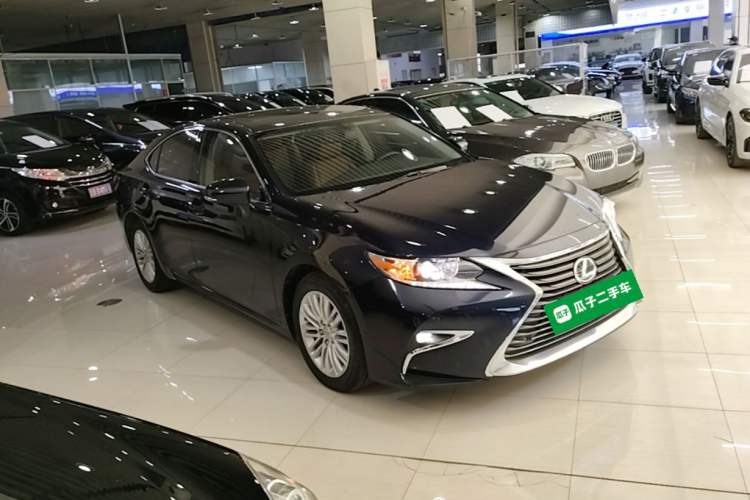 Used Lexus ES 2015 200 Elite Edition
