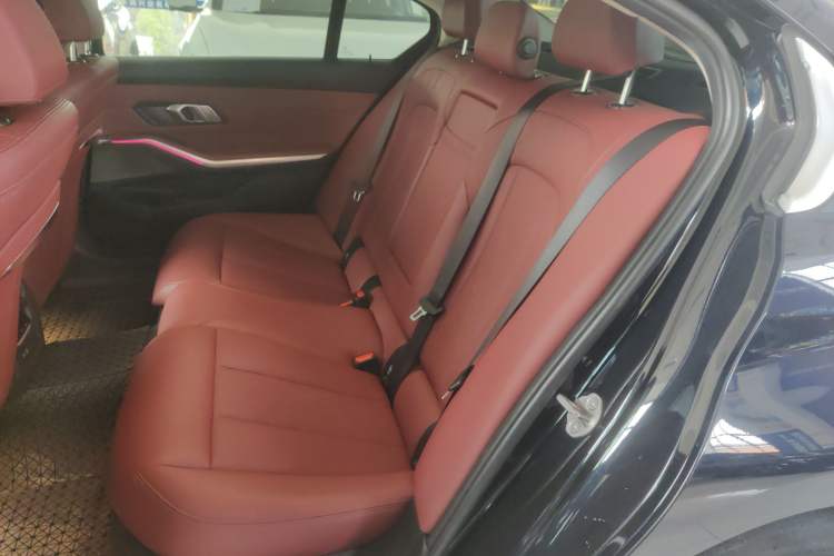 Used BMW i3 2022 eDrive 35 L