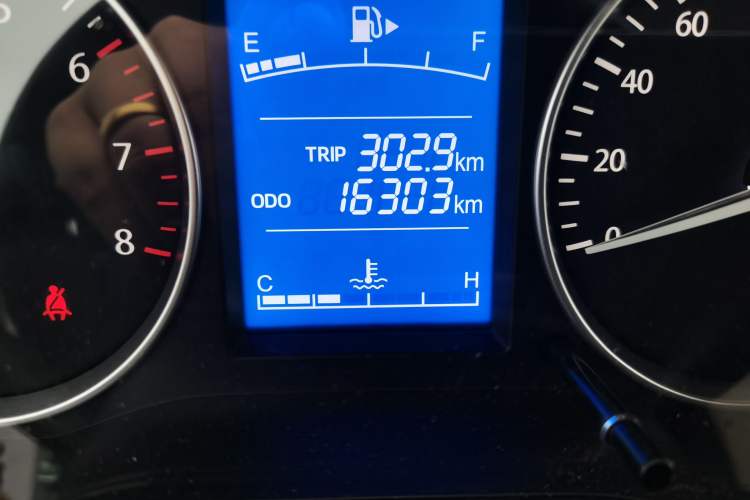 Used Kuayue Kuayue Xing V3 2023 1.3L Gasoline Comfort Edition 7-Seater Passenger Vehicle