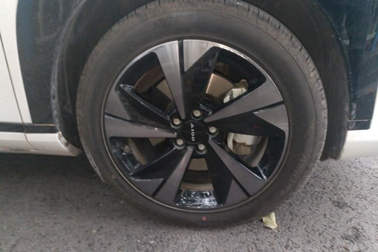 Used AION V 2026 Model Aion Tyrannosaurus Family Edition 520 Zhi Hao Edition
