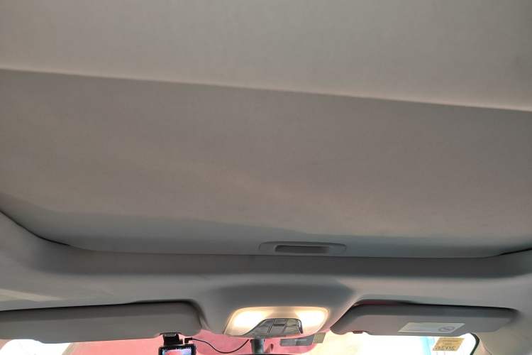 Used GAC Trumpchi GS4 2018 235T Automatic Two-Wheel Drive Luxury Smart Connectivity Version
