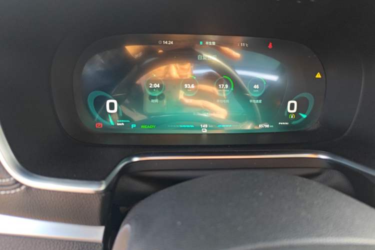 Used Roewe RX5 New Energy 2017 ERX5 EV400 Electric Internet Supreme Edition Odometer Close Up