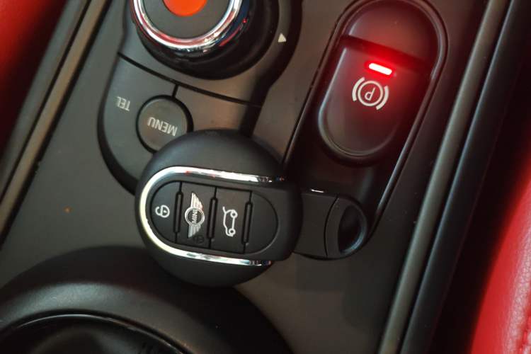 Used MINI Countryman 2017 1.5T COOPER
