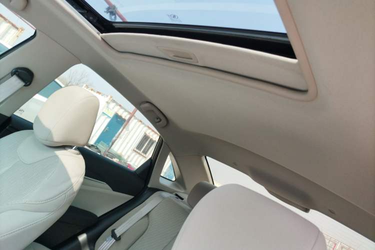 Used Buick GT 2015 15N Automatic Elite Version
