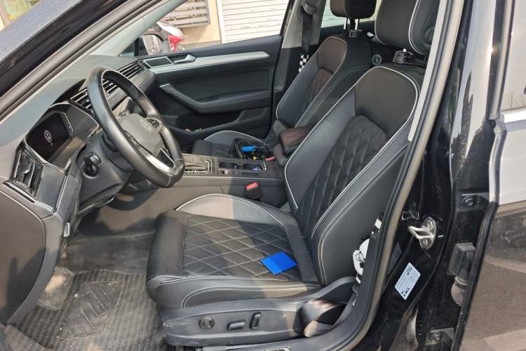 Used Volkswagen Magotan GTE Plug-in Hybrid 2022 GTE Luxury Model
