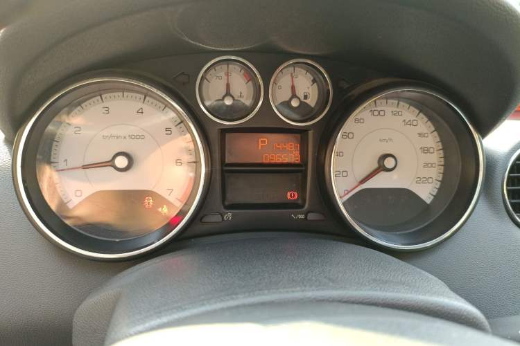 Used Peugeot 408 2013 2.0L Automatic Comfort Edition