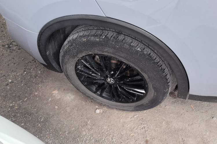 Used Venucia V 2021 260T Idol Edition