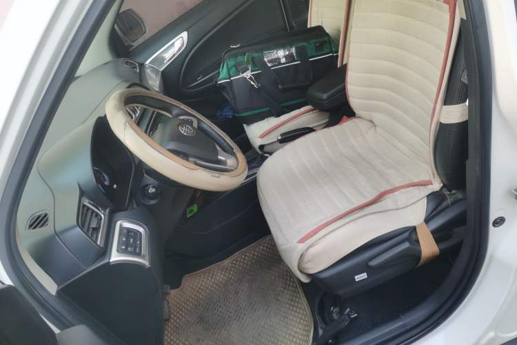 Used FAW Junpai D60 2015 1.8L Automatic Prestige Model