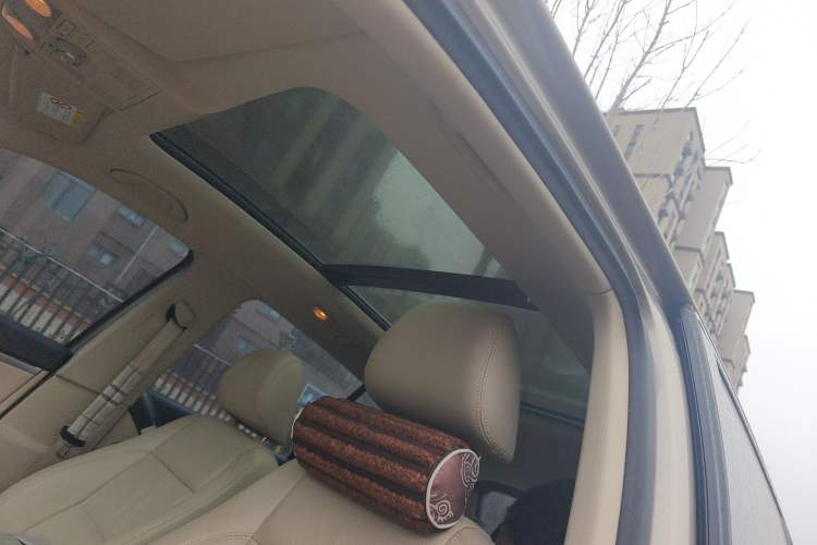 Used Volkswagen Tiguan 2015 1.8TSI Automatic Two-Wheel Drive Luxury Model Headliner