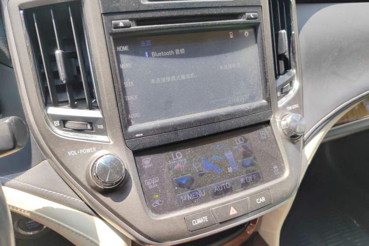 Used Toyota Crown 2015 2.0T Fashion Edition
