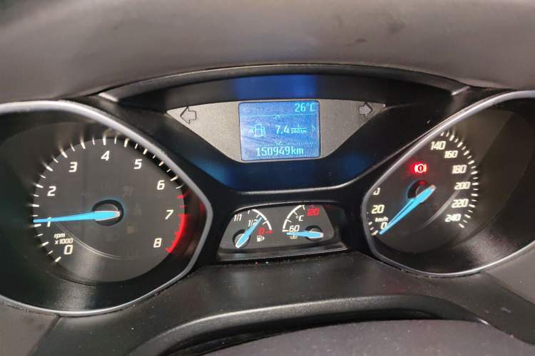 Used Ford Focus 2012 Hatchback 1.6L Manual Fashion Edition Odometer Close Up