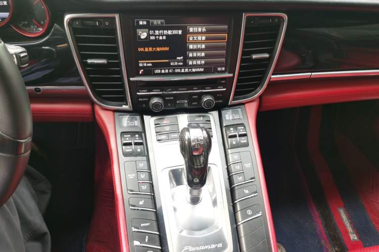 Used Porsche Panamera 2014 Panamera 4 3.0T Audio And AC Panel