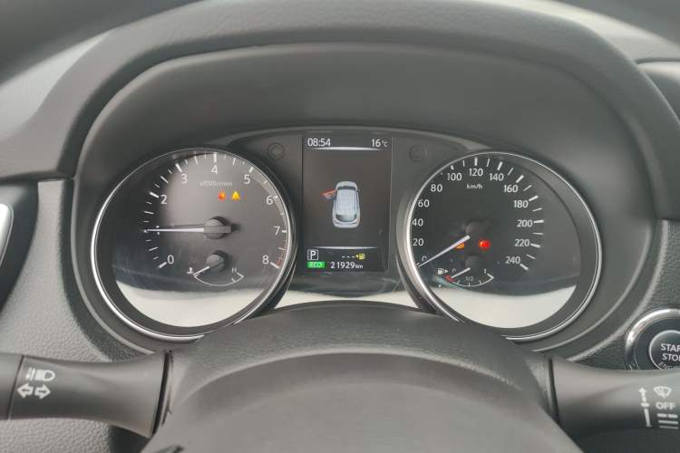 Used Nissan Qashqai 2023 Classic 2.0L CVT XV Comfort Edition
