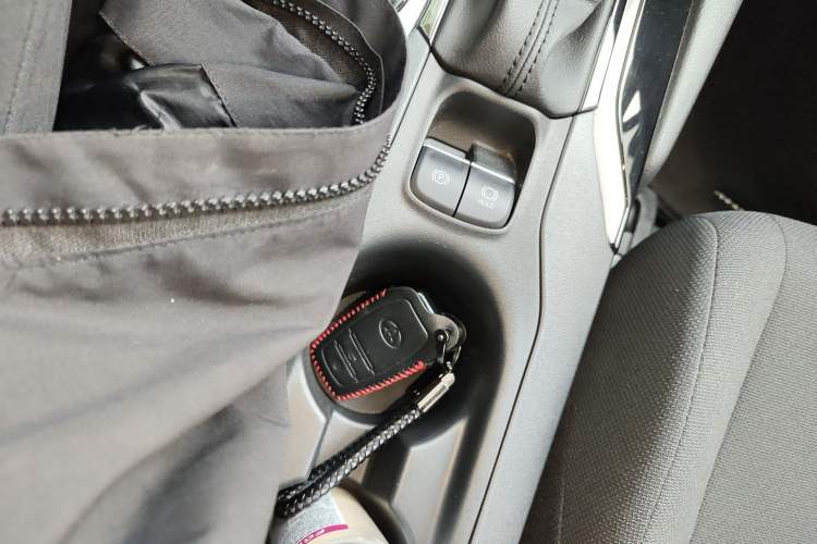 Used Toyota FRONTLANDER 2023 2.0L CVT Leading Edition