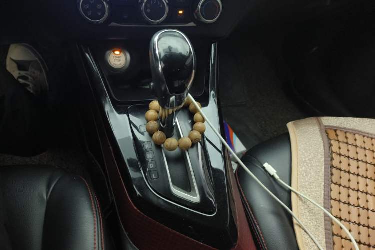 Used Nissan Lannia 2019 1.6L CVT Smart Connect Smart Cool Version China V Standard
