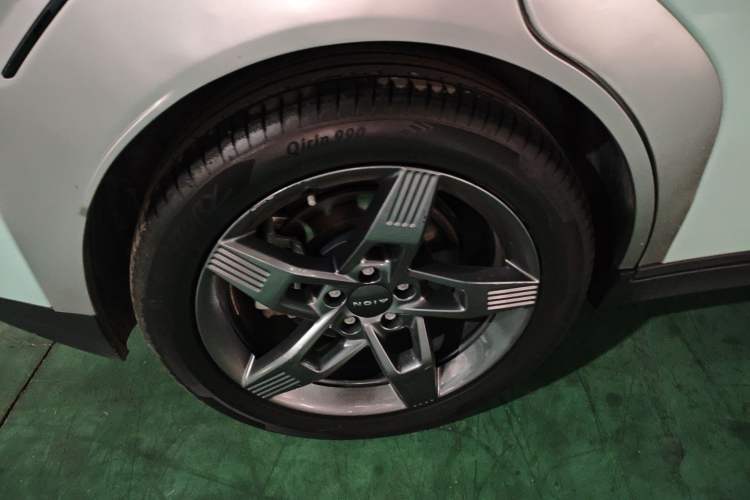 Used AION Y 2022 Plus 70 Tech Edition