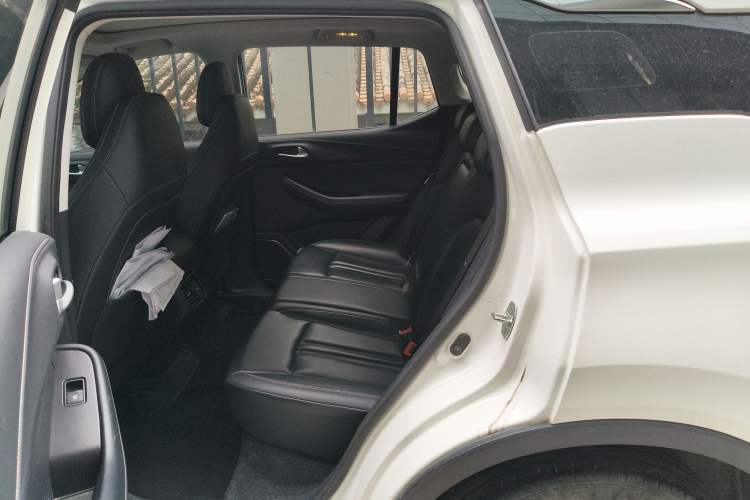 Used GAC Trumpchi GS4 2023 270T Automatic Smart Drive Navigation Edition Left Rear Seat