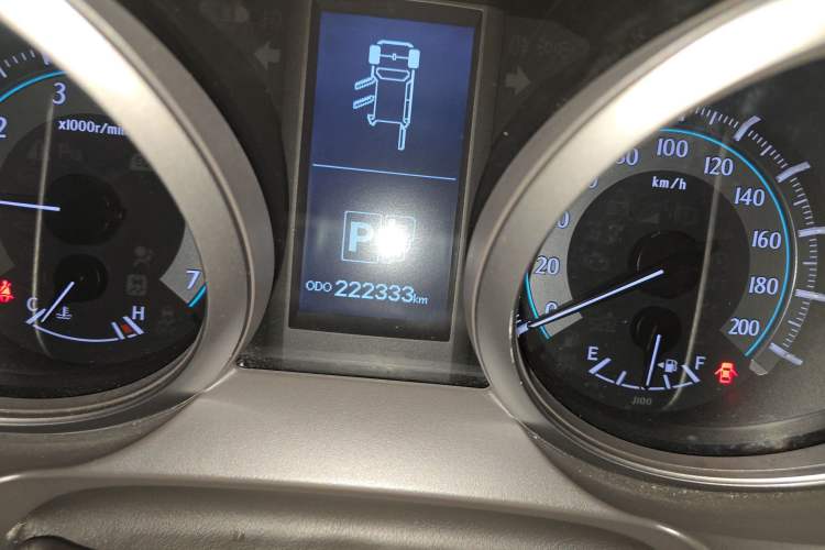 Used Toyota Prado 2010 4.0L Automatic TX Odometer Close Up