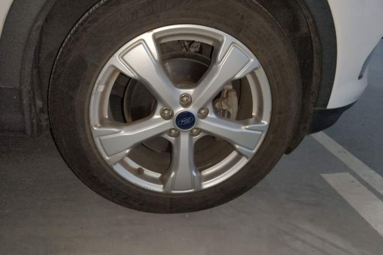 Used Ford Kuga 2018 EcoBoost 180 Two-Wheel-Drive Platinum Edition