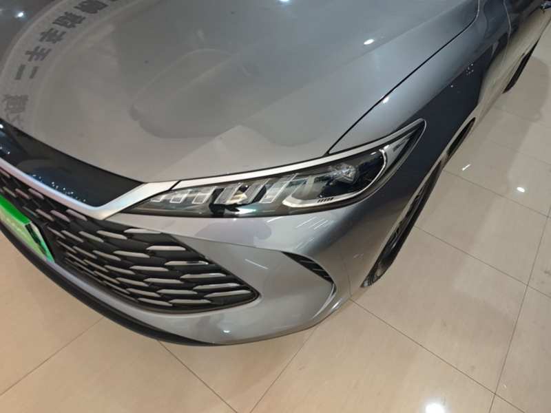 Used BYD Qin PLUS 2025 DM-i Smart Drive 55KM Leading Model — 23