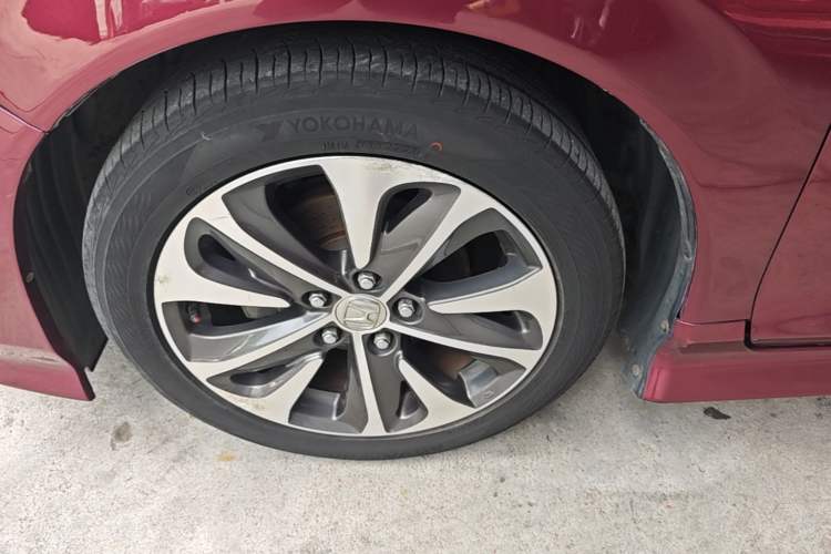 Used Honda Jade 2017 210TURBO CVT Fashion Edition 5-seater