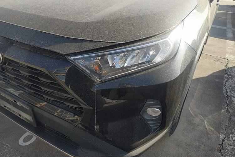 Used Toyota RAV4 2022 2.0L CVT Two-Wheel Drive Fashion Plus Edition
