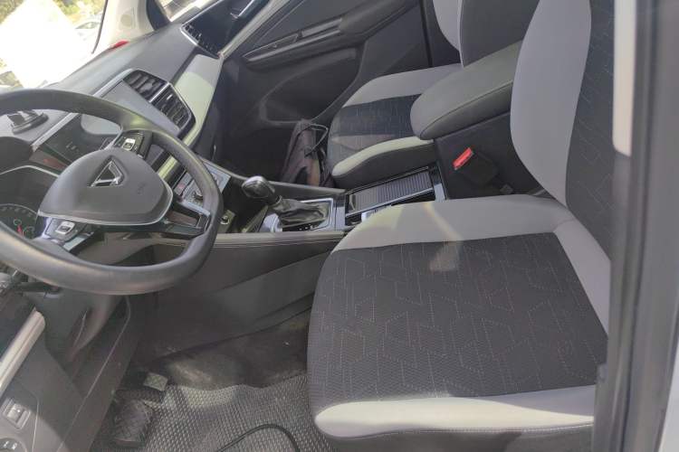 Used Jetta VS7 2022 280TSI Automatic Trend Edition