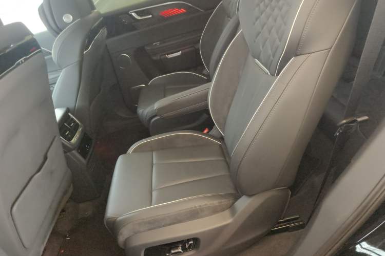 Used Hongqi E-HS9 2021 460 km Range Flagship Edition Six-Seater
