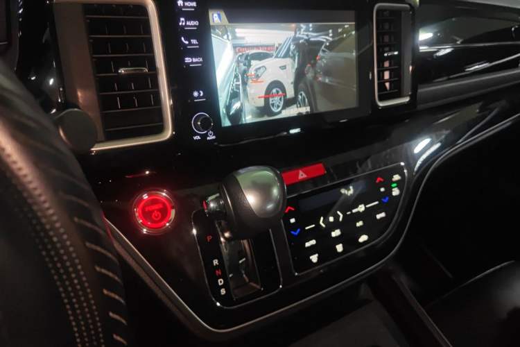 Used Honda Elysion 2019 2.0L Hybrid Comfort Edition
