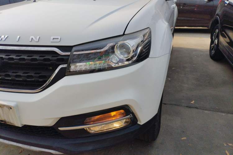 Used Land X8 2017 2.0T Gasoline 4x4 Luxury Model