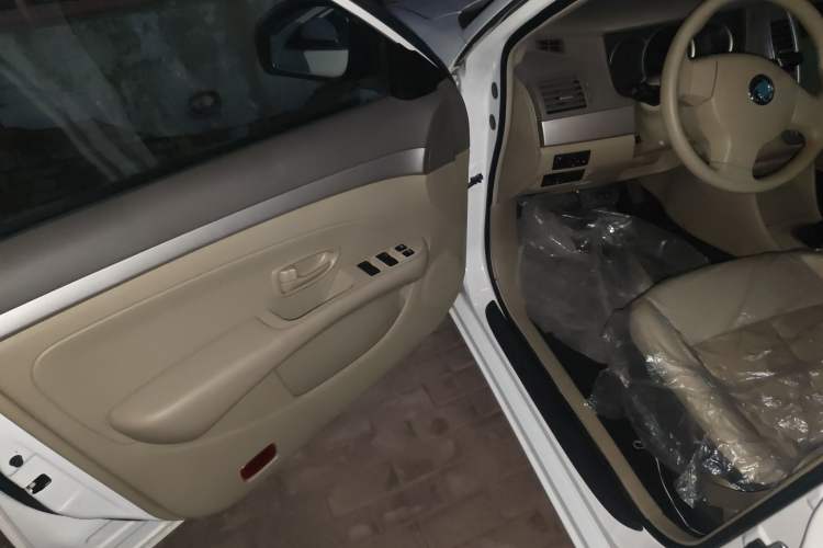 Used Dongfeng Junfeng E11K 2019 ES360 Battery-Swap Version 46.7 kWh
