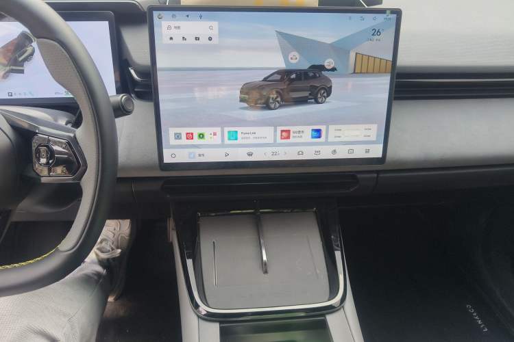 Used Lynk & Co 08 EM-P 2025 120km Long-Range Halo Audio And AC Panel