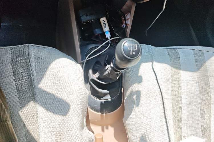 Used Kia Rio 2007 1.4L MT GL Gear Lever