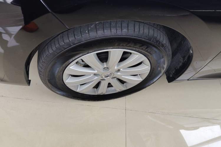 Used GAC Trumpchi M6 2021 270T DCT Luxury Edition (7 Seats) Left Front Wheel Hub