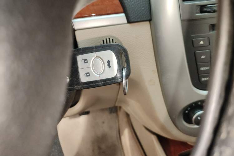 Used Buick Excelle 2013 1.5L Manual Luxury Model