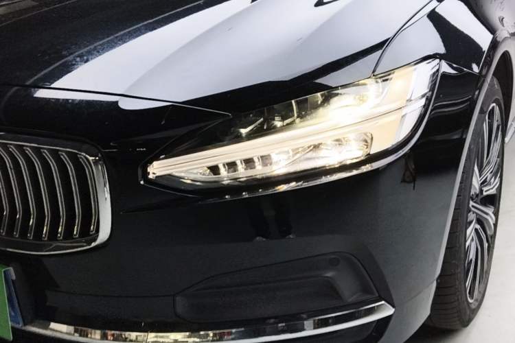 Used Volvo S90 2023 B5 Zhiyuan Luxury Edition