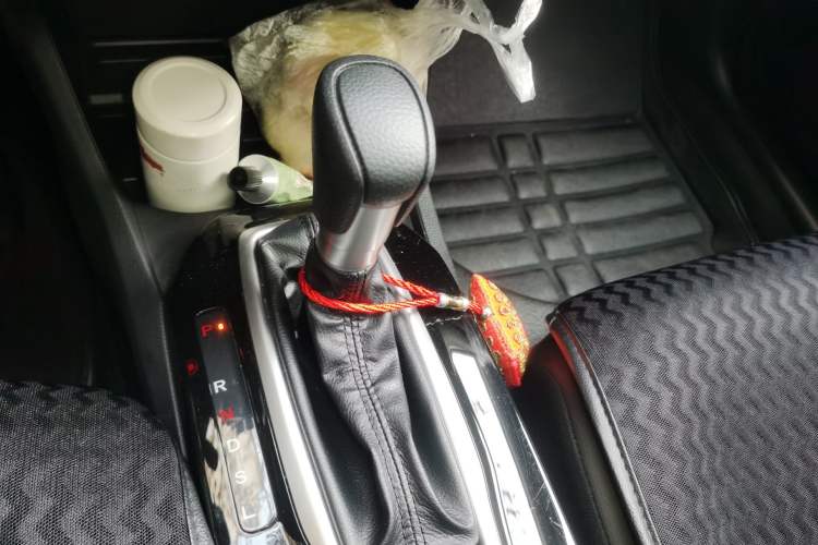 Used Honda Crider 2022 180 Turbo CVT Smart Enjoyment Version Gear Lever