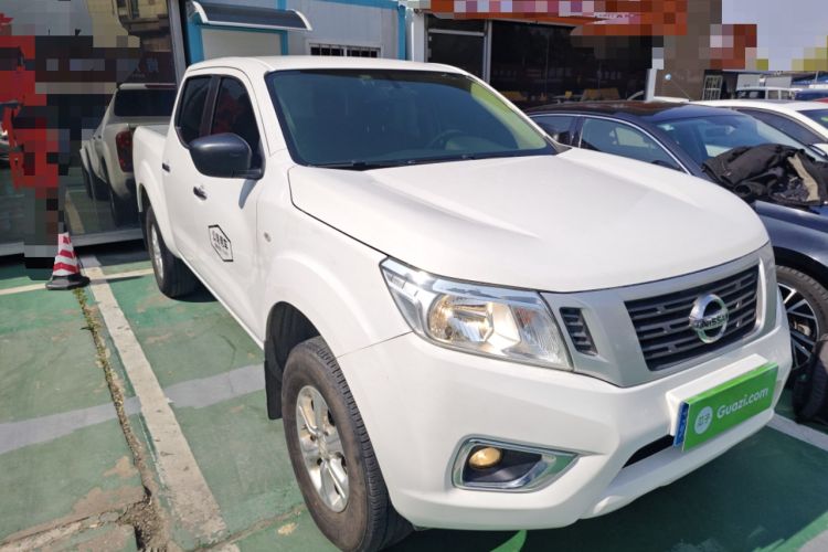 Used Nissan Navara 2021 2.5L Facelift Manual Two-Wheel Drive Comfort Version QR25
