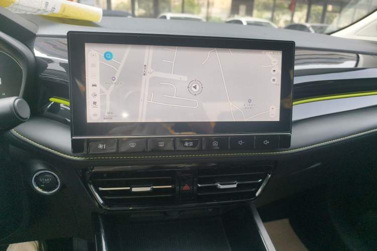 Used Roewe i5 2021 1.5T GT DCT Sonic Edition Audio And AC Panel